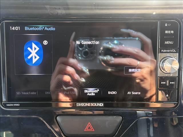 タント カスタムＲＳ　トップエディション“ＳＡＩＩＩ”　ナビゲーション／ＥＴＣ／ドライブレコーダー／スマートキー／衝突被害軽減システム／オートマチックハイビーム／ＬＥＤヘッドライト／オートライト／オートエアコン／両側電動スライドドア／シートヒーター（7枚目）