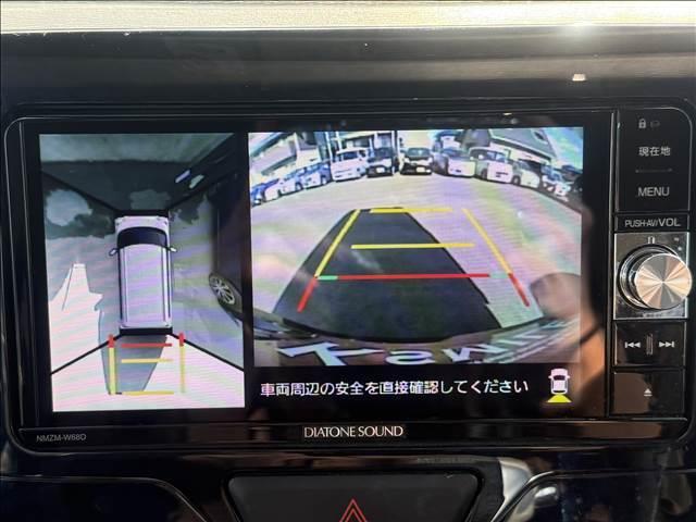 タント カスタムＲＳ　トップエディション“ＳＡＩＩＩ”　ナビゲーション／ＥＴＣ／ドライブレコーダー／スマートキー／衝突被害軽減システム／オートマチックハイビーム／ＬＥＤヘッドライト／オートライト／オートエアコン／両側電動スライドドア／シートヒーター（9枚目）