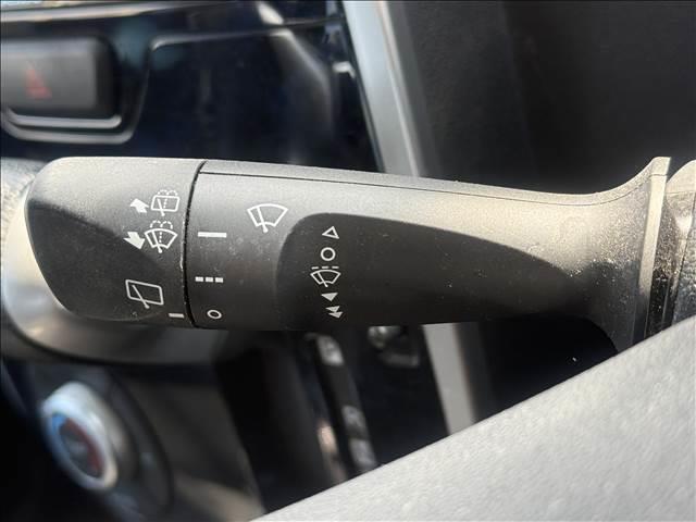 タント カスタムＲＳ　トップエディション“ＳＡＩＩＩ”　ナビゲーション／ＥＴＣ／ドライブレコーダー／スマートキー／衝突被害軽減システム／オートマチックハイビーム／ＬＥＤヘッドライト／オートライト／オートエアコン／両側電動スライドドア／シートヒーター（15枚目）