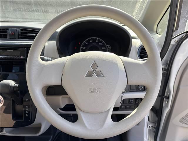 ｅＫワゴン Ｅ　ｅ－Ａｓｓｉｓｔ　社外オーディオ／シートヒーター／衝突被害軽減システム／ヘッドライトレベライザー／電動格納ミラー／ベンチシート／横滑防止装置／社外アルミホイール／フロアマット／サイドバイザー（8枚目）