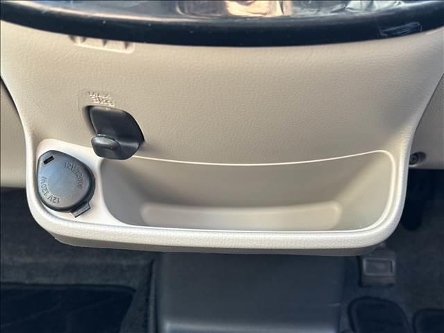 ｅＫワゴン Ｅ　ｅ－Ａｓｓｉｓｔ　社外オーディオ／シートヒーター／衝突被害軽減システム／ヘッドライトレベライザー／電動格納ミラー／ベンチシート／横滑防止装置／社外アルミホイール／フロアマット／サイドバイザー（18枚目）