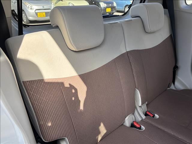 ｅＫワゴン Ｅ　ｅ－Ａｓｓｉｓｔ　社外オーディオ／シートヒーター／衝突被害軽減システム／ヘッドライトレベライザー／電動格納ミラー／ベンチシート／横滑防止装置／社外アルミホイール／フロアマット／サイドバイザー（24枚目）