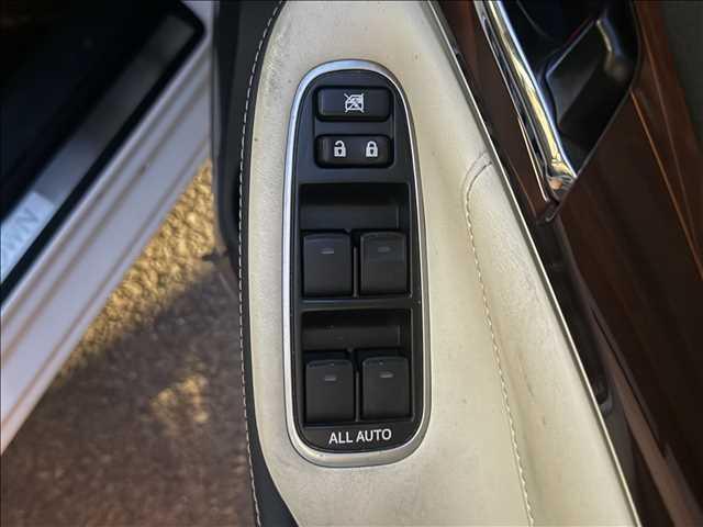 �y�X�}�C���́A�S���̃I�[�N�V������ꂩ��d����Ă���׃I�[�����[�J�[�E�I�[���Ԏ��舵���I�݌ɏ펞�R�O�O�䁚�����Ƃ���]�̂��Ԃ�������܂��I