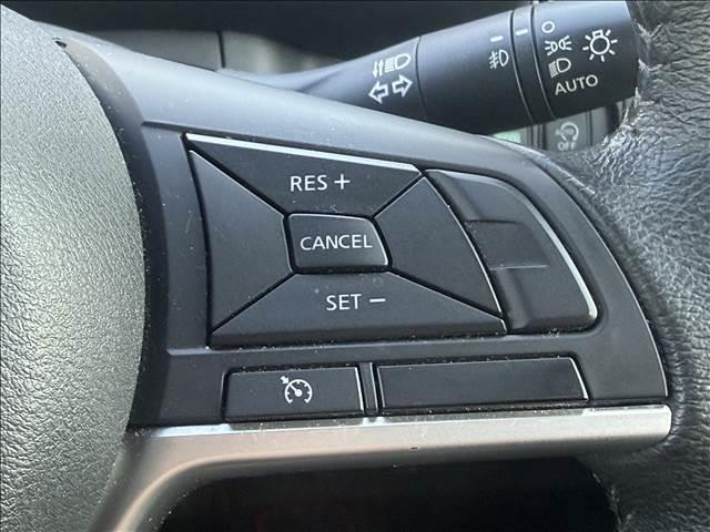 ���ÎԂ͂P�_���̂ł����y�X�}�C���́A�y�S���[�ԉ\�z�݌ɂ̒��ŋC�ɓ��������Ԃ�����܂�����A�����߂ɂ��₢���킹���������I�I