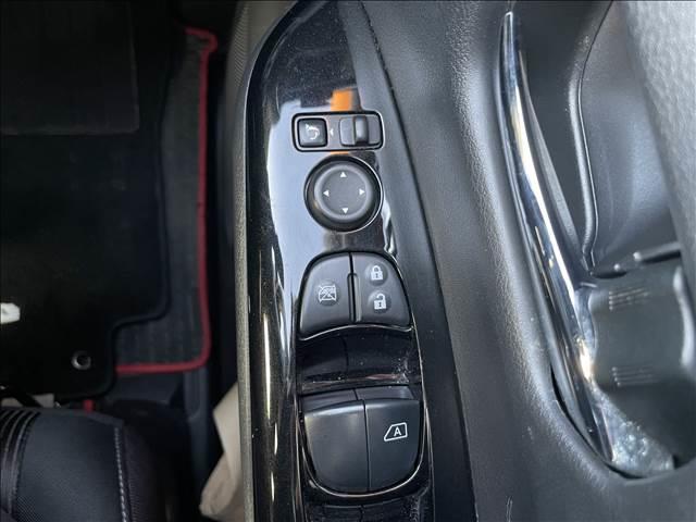 �F�l�̂����X�A�y�X�}�C���X�^�b�t�ꓯ���҂����Ă���܂��I���Ј�x�A�����X����������