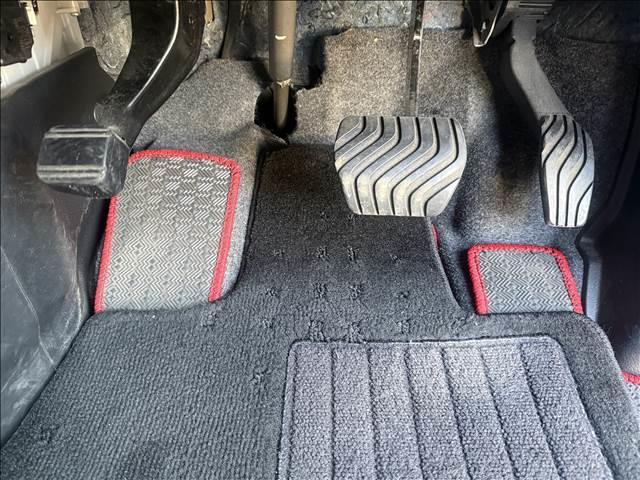 �����O���N���[�j���O���Ԃ̋��X�܂œO��I�ɃN���[�j���O���s���Ă���܂��̂œ��O���Ƃ����Y��ȏ�Ԃł��[�Ԃ������܂��I