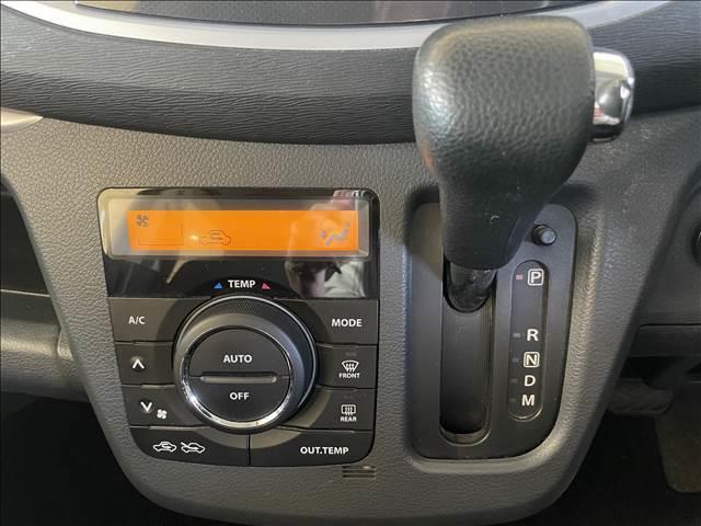 ワゴンＲスティングレー Ｔ　社外オーディオ／ＥＴＣ／衝突被害軽減システム／ＨＩＤヘッドライト／オートライト／オートエアコン／スマートキー／プッシュスタート／シートヒーター／アイドリングストップ／フロントフォグランプ／フロアマット（6枚目）