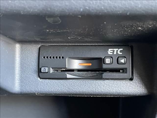 ワゴンＲスティングレー Ｔ　社外オーディオ／ＥＴＣ／衝突被害軽減システム／ＨＩＤヘッドライト／オートライト／オートエアコン／スマートキー／プッシュスタート／シートヒーター／アイドリングストップ／フロントフォグランプ／フロアマット（14枚目）