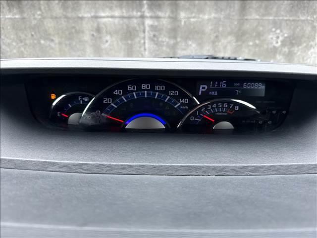 タント カスタムＸ　“トップエディションＶＳ　ＳＡＩＩＩ”　ナビゲーション／全周囲カメラ／ドライブレコーダー／衝突被害軽減システム／オートマチックハイビーム／アイドリングストップ／スマートキー／両側電動スライドドア／シートヒーター／オートライト／オートエアコン（3枚目）