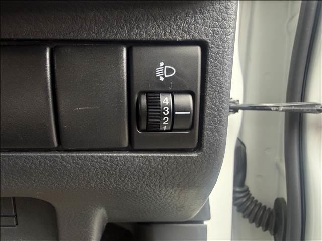 �F�l�̂����X�A�y�X�}�C���X�^�b�t�ꓯ���҂����Ă���܂��I���Ј�x�A�����X����������