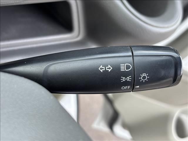 ���ÎԂ͂P�_���̂ł����y�X�}�C���́A�y�S���[�ԉ\�z�݌ɂ̒��ŋC�ɓ��������Ԃ�����܂�����A�����߂ɂ��₢���킹���������I�I