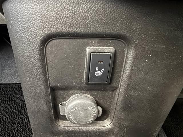 ワゴンＲ ＨＹＢＲＩＤ　ＦＸ　社外オーディオ／シートヒーター／キーレスエントリー／ヘッドライトレベライザー／電動格納ミラー／フロアマット／ベンチシート／サイドバイザー（11枚目）