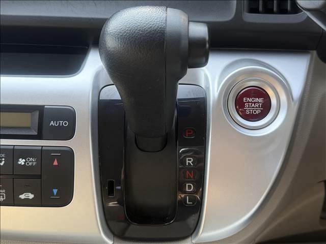 Ｎ－ＷＧＮ Ｇ　社外オーディオ／スマートキー／プッシュスタート／オートエアコン／社外アルミホイール／ヘッドライトレベライザー／アイドリングストップ／フロアマット／サイドバイザー／ベンチシート／電動格納ミラー（9枚目）