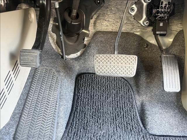 Ｎ－ＷＧＮ Ｇ　社外オーディオ／スマートキー／プッシュスタート／オートエアコン／社外アルミホイール／ヘッドライトレベライザー／アイドリングストップ／フロアマット／サイドバイザー／ベンチシート／電動格納ミラー（21枚目）