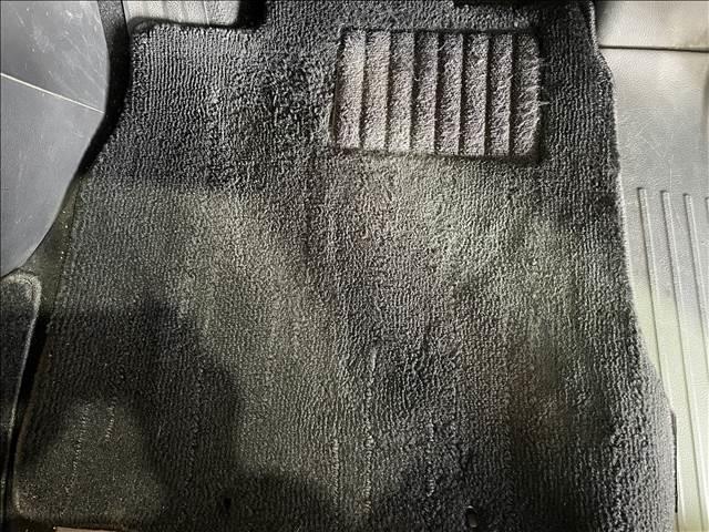 �����Ѓ��[����舵�����펞�݌ɂR�O�O��I�I�y�X�}�C���Ȃ�A����]�̂��Ԃ������邩������܂���I�܂��́A���C�y�ɂ��₢���킹����������