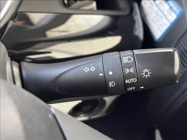 スペーシアカスタム ＨＹＢＲＩＤ　ＸＳ　ナビゲーション／ＥＴＣ／全周囲カメラ／衝突被害軽減システム／レーンキープアシスト／クリアランスソナー／両側電動スライドドア／スマートキー／ＬＥＤヘッドライト／フロントフォグランプ／シートヒーター（14枚目）