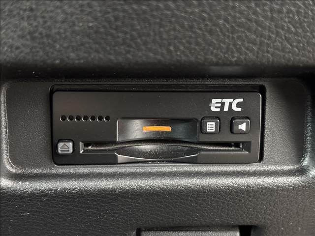 スペーシアカスタム ＨＹＢＲＩＤ　ＸＳ　ナビゲーション／ＥＴＣ／全周囲カメラ／衝突被害軽減システム／レーンキープアシスト／クリアランスソナー／両側電動スライドドア／スマートキー／ＬＥＤヘッドライト／フロントフォグランプ／シートヒーター（17枚目）