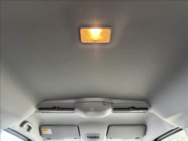 スペーシアカスタム ＨＹＢＲＩＤ　ＸＳ　ナビゲーション／ＥＴＣ／全周囲カメラ／衝突被害軽減システム／レーンキープアシスト／クリアランスソナー／両側電動スライドドア／スマートキー／ＬＥＤヘッドライト／フロントフォグランプ／シートヒーター（41枚目）