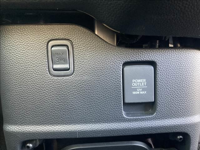 Ｎ－ＢＯＸカスタム カスタム　Ｇ・Ｌ　Ｈｏｎｄａ　ＳＥＮＳＩＮＧ　ナビゲーション／ＥＴＣ／バックカメラ／ドライブレコーダー／衝突被害軽減システム／レーンキープアシスト／アイドリングストップ／スマートキー／ＬＥＤヘッドライト／オートライト／オートエアコン／フロアマット（21枚目）