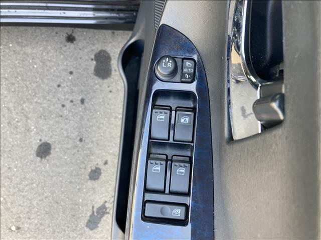 �y�X�}�C���́A�S���̃I�[�N�V������ꂩ��d����Ă���׃I�[�����[�J�[�E�I�[���Ԏ��舵���I�݌ɏ펞�R�O�O�䁚�����Ƃ���]�̂��Ԃ�������܂��I