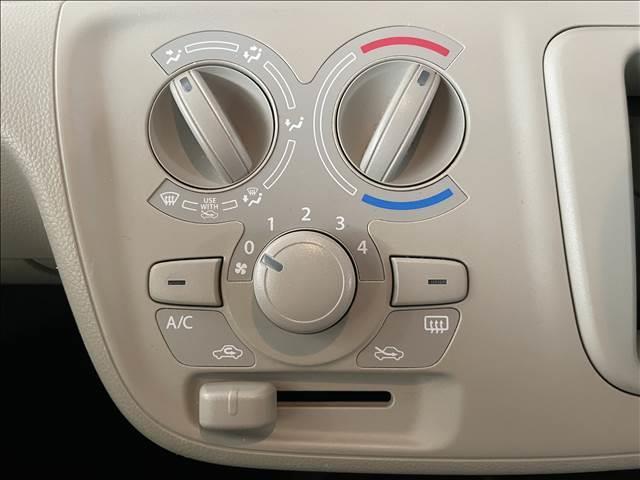 ワゴンR FA CDプレーヤー装着車 純正オーディオ/キーレスエントリー/ヘッドライトレベライザー/電動格納ミラー/フロアマット/サイドバイザー/ベンチシート(11枚目)