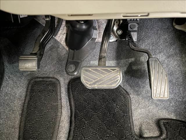 ワゴンR FA CDプレーヤー装着車 純正オーディオ/キーレスエントリー/ヘッドライトレベライザー/電動格納ミラー/フロアマット/サイドバイザー/ベンチシート(20枚目)