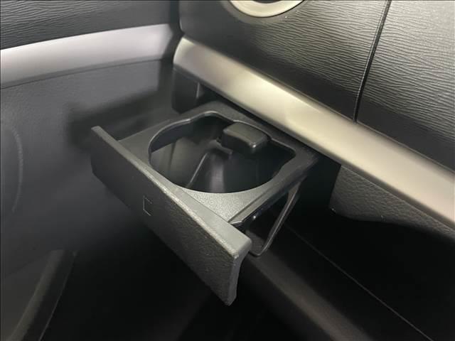 ���ÎԂ͂P�_���̂ł����y�X�}�C���́A�y�S���[�ԉ\�z�݌ɂ̒��ŋC�ɓ��������Ԃ�����܂�����A�����߂ɂ��₢���킹���������I�I