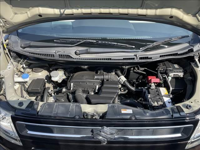 ワゴンＲ ＨＹＢＲＩＤ　ＦＸ　セーフティパッケージ全方位モニター用カ　ナビゲーション／ＥＴＣ／全周囲カメラ／衝突被害軽減システム／レーンキープアシスト／シートヒーター／アイドリングストップ／オートライト／オートエアコン／スマートキー／プッシュスタート／社外アルミホイール（45枚目）