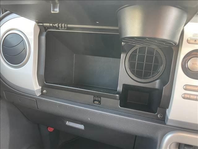 アルトラパン リミテッド　純正オーディオ／ベンチシート／シートヒーター／スマートキー／プッシュスタート／電動格納ミラー／ヘッドライトレベライザー／フロアマット／サイドバイザー（19枚目）