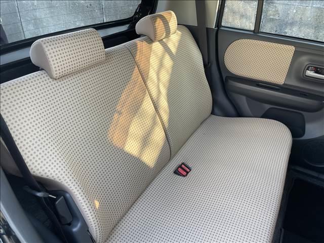 アルトラパン リミテッド　純正オーディオ／ベンチシート／シートヒーター／スマートキー／プッシュスタート／電動格納ミラー／ヘッドライトレベライザー／フロアマット／サイドバイザー（28枚目）