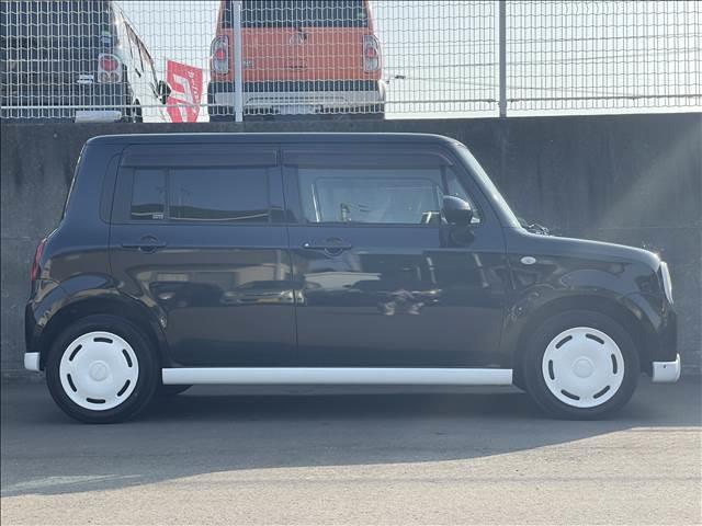 アルトラパン リミテッド　純正オーディオ／ベンチシート／シートヒーター／スマートキー／プッシュスタート／電動格納ミラー／ヘッドライトレベライザー／フロアマット／サイドバイザー（30枚目）