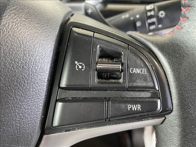 スペーシアカスタム ＨＹＢＲＩＤ　ＸＳ　全方位モニター用カメラパッケージ装着車　ナビゲーション／ＥＴＣ／全周囲カメラ／スマートキー／衝突被害軽減システム／レーンキープアシスト／クルーズコントロール／クリアランスソナー／シートヒーター／両側電動スライドドア／アイドリングストップ（12枚目）