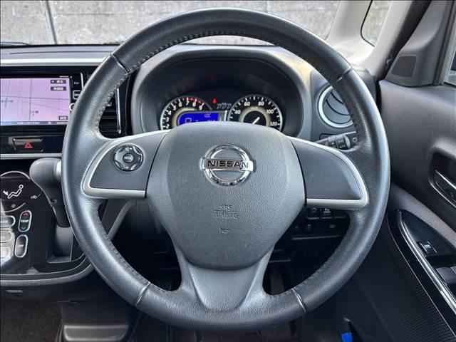 デイズルークス ハイウェイスターＸターボ　ナビゲーション／ＥＴＣ／ドライブレコーダー／全周囲カメラ／スマートキー／衝突軽減システム／オートライト／オートエアコン／オートマチックハイビーム／純正アルミホイール／アイドリングストップ／フロアマット（10枚目）