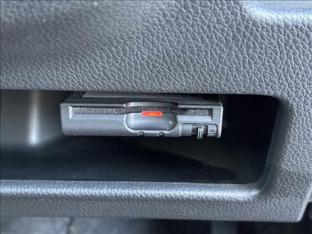 デイズルークス ハイウェイスターＸターボ　ナビゲーション／ＥＴＣ／ドライブレコーダー／全周囲カメラ／スマートキー／衝突軽減システム／オートライト／オートエアコン／オートマチックハイビーム／純正アルミホイール／アイドリングストップ／フロアマット（19枚目）