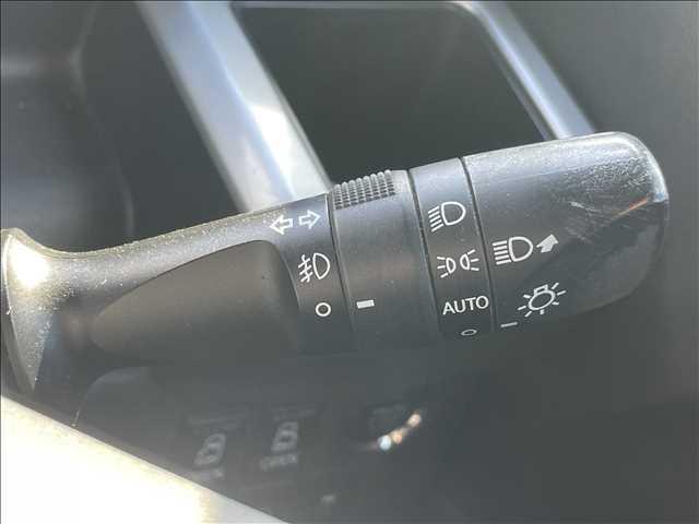 ���ÎԂ͂P�_���̂ł����y�X�}�C���́A�y�S���[�ԉ\�z�݌ɂ̒��ŋC�ɓ��������Ԃ�����܂�����A�����߂ɂ��₢���킹���������I�I