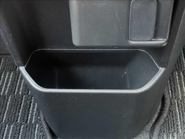 ���ÎԂ͂P�_���̂ł����y�X�}�C���́A�y�S���[�ԉ\�z�݌ɂ̒��ŋC�ɓ��������Ԃ�����܂�����A�����߂ɂ��₢���킹���������I�I