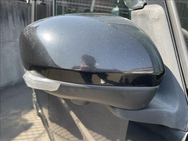 タント カスタムＲＳ　“トップエディションＶＳ　ＳＡＩＩＩ”　ナビゲーション／ＥＴＣ／全周囲カメラ／スマートキー／衝突被害軽減システム／オートマチックハイビーム／オートライト／シートヒーター／ベンチシート／両側電動スライドドア／ドライブレコーダー／サイドバイザー（45枚目）