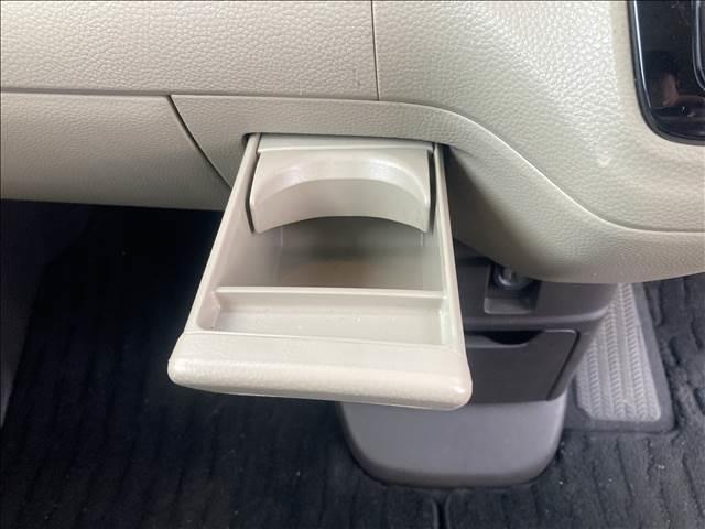 N-BOX G・Lターボ Honda SENSING ナビゲーション/ETC/バックカメラ/スマートキー/プッシュスタート/衝突被害軽減システム/レーンキープアシスト/LEDヘッドライト/オートライト/オートエアコン/アイドリングストップ/フロアマット(26枚目)