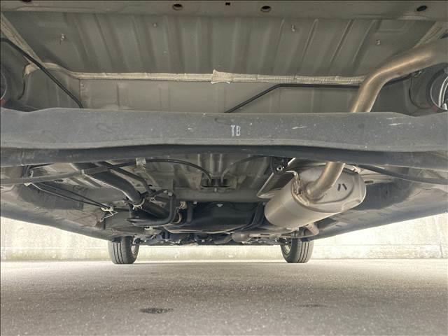 N-BOX G・Lターボ Honda SENSING ナビゲーション/ETC/バックカメラ/スマートキー/プッシュスタート/衝突被害軽減システム/レーンキープアシスト/LEDヘッドライト/オートライト/オートエアコン/アイドリングストップ/フロアマット(46枚目)