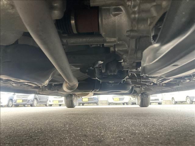 N-BOX G・Lターボ Honda SENSING ナビゲーション/ETC/バックカメラ/スマートキー/プッシュスタート/衝突被害軽減システム/レーンキープアシスト/LEDヘッドライト/オートライト/オートエアコン/アイドリングストップ/フロアマット(47枚目)