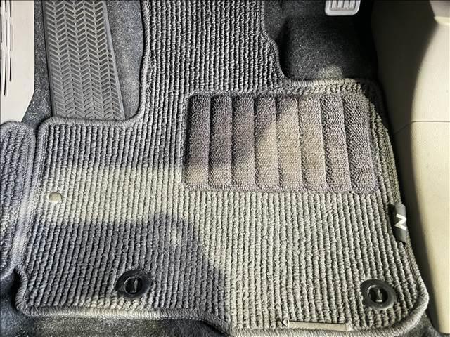 ���Ԃ����܂��Ă��Ȃ����q�l�ł��X�^�b�t���ꏏ�ɍl�����\�Z�₲��]�ɍ������Ԃ�����Ă����Ă��������܂����y�����X�^�b�t�ݒ��z���Ă���܂��̂ŁA�����̕����ЂƂ�ł������X��������