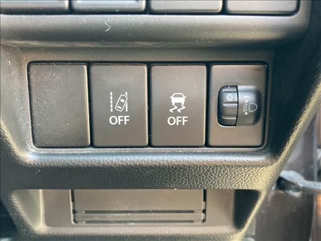 ���ÎԂ͂P�_���̂ł����y�X�}�C���́A�y�S���[�ԉ\�z�݌ɂ̒��ŋC�ɓ��������Ԃ�����܂�����A�����߂ɂ��₢���킹���������I�I