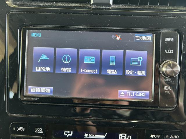 プリウス S ナビゲーション/ETC/LEDヘッドライト/オートライト/バックカメラ/スマートキー/プッシュスタート/オートエアコン/電動格納ミラー/フロアマット/サイドバイザー(5枚目)