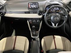 ☆内外装クリーニング☆車の隅々まで徹底的にクリーニングを行っておりますので内外装ともに綺麗な状態でご納車いたします！ 2