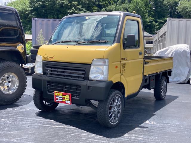 キャリイトラック 　全面塗装　２インチリフトＵＰ　５ＭＴ　車検令和８年４月　エアコン　パワステ　走行８９８００ｋｍ　全塗装　ライトレベライザー　シートカバー（2枚目）
