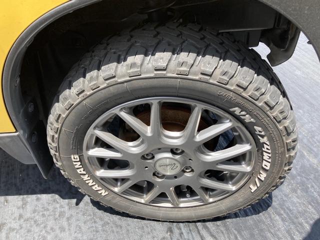 キャリイトラック 　全面塗装　２インチリフトＵＰ　５ＭＴ　車検令和８年４月　エアコン　パワステ　走行８９８００ｋｍ　全塗装　ライトレベライザー　シートカバー（10枚目）