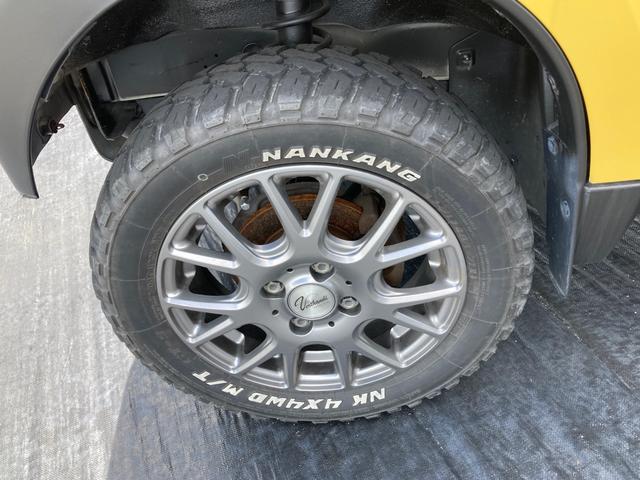 キャリイトラック 　全面塗装　２インチリフトＵＰ　５ＭＴ　車検令和８年４月　エアコン　パワステ　走行８９８００ｋｍ　全塗装　ライトレベライザー　シートカバー（12枚目）