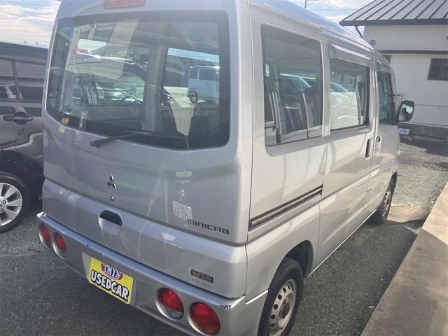 ミニキャブバン 　両側スライドドア　オートマ車　車検２年付（9枚目）
