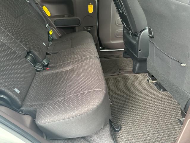 スペイド Ｆ　禁煙車　全国対応１年保証　電動スライドドア　純正ナビ　Ｂｌｕｅｔｏｏｔｈ　フルセグＴＶ　バックカメラ　スマートキー　プッシュスタート　ＥＴＣ　オートライト　ＨＩＤヘッドライト　ステアリングスイッチ（22枚目）