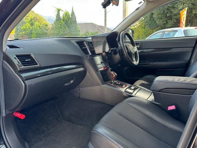 レガシィツーリングワゴン ２．５ｉアイサイト　Ｓパッケージ　ＳＴＩフロントスポイラー　１０型フローティングナビ　ハーフレザー　ドライブレコーダー　パワーシート　パドルシフト　ステアリングスイッチ　社外ＡＷ　ＥＴＣ（37枚目）